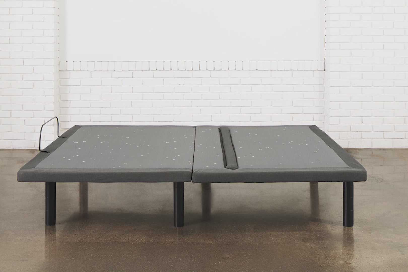 Stop-motion video of the Adjustable Base Max's top and bottom being adjusted to various angles. Enjoy endless cozy configurations for reading, relaxing, sleeping, or any bedroom activity.